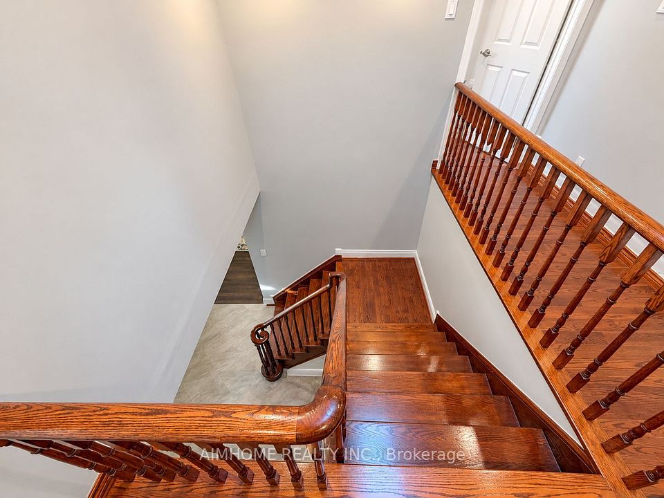 46 Chalet Road, Toronto, ON M2J 3V4 11