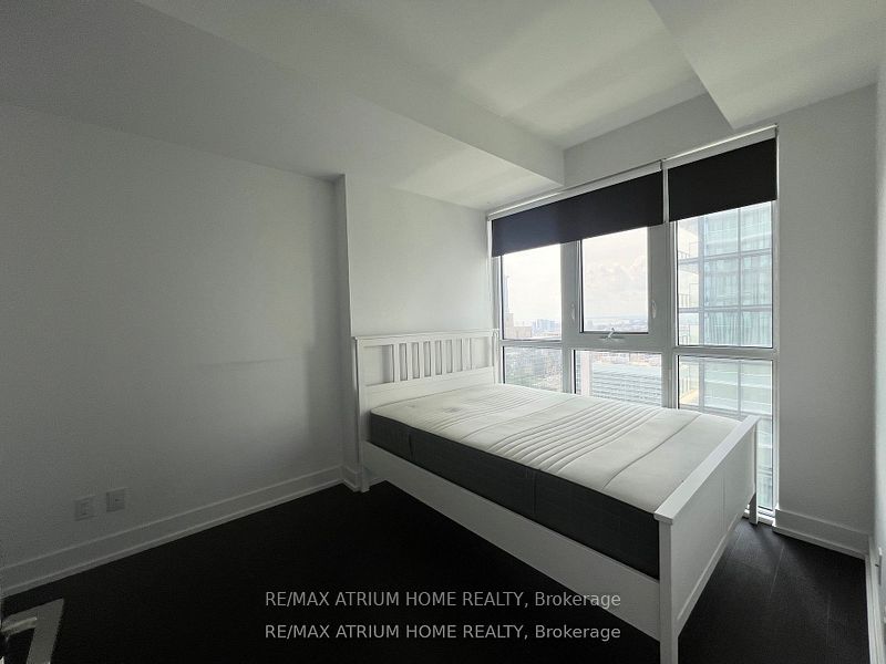 7 Grenville Street 4101, Toronto, ON M4Y 0E9 9