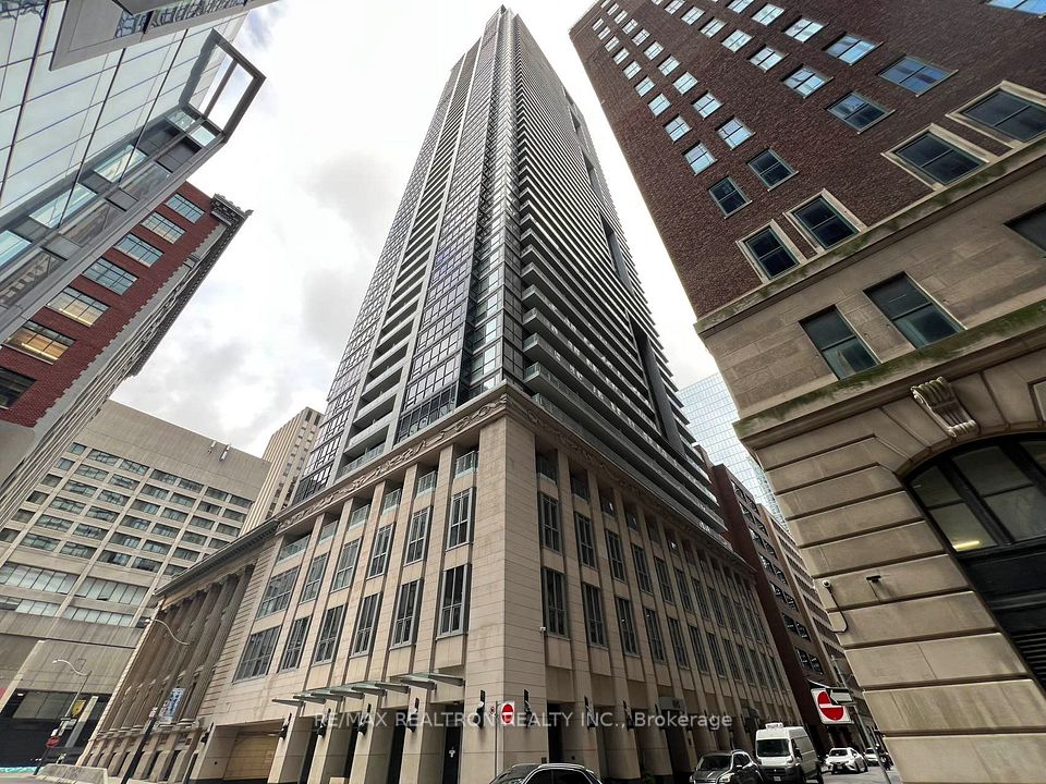 70 Temperance Street 4707, Toronto, ON M5G 1P7 2