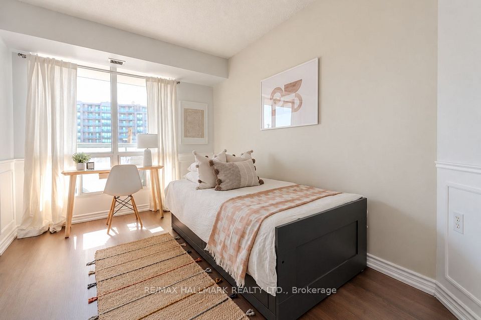 906 Sheppard Avenue W 308, Toronto, ON M3H 2T5 20