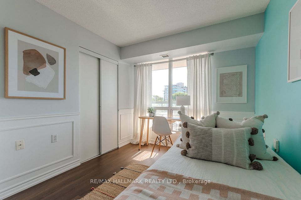 906 Sheppard Avenue W 308, Toronto, ON M3H 2T5 23