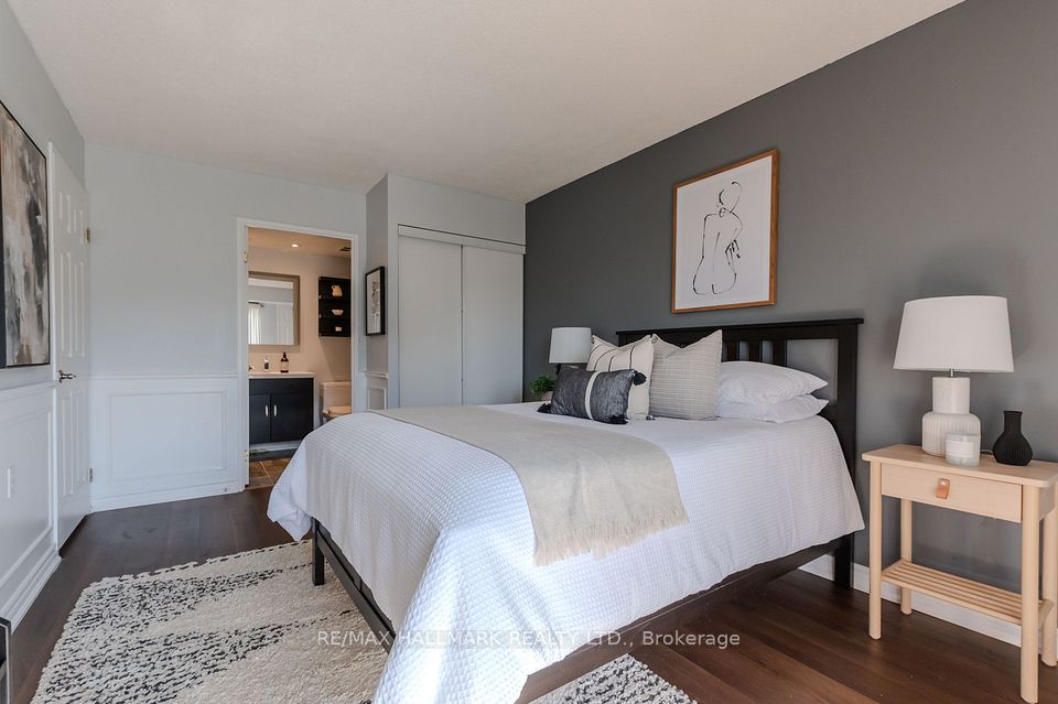 906 Sheppard Avenue W 308, Toronto, ON M3H 2T5 18