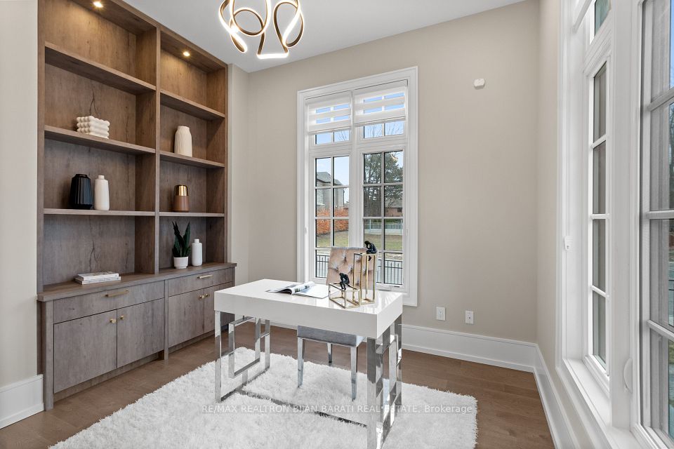 29 Ballyconnor Court, Toronto, ON M2M 4C6 18