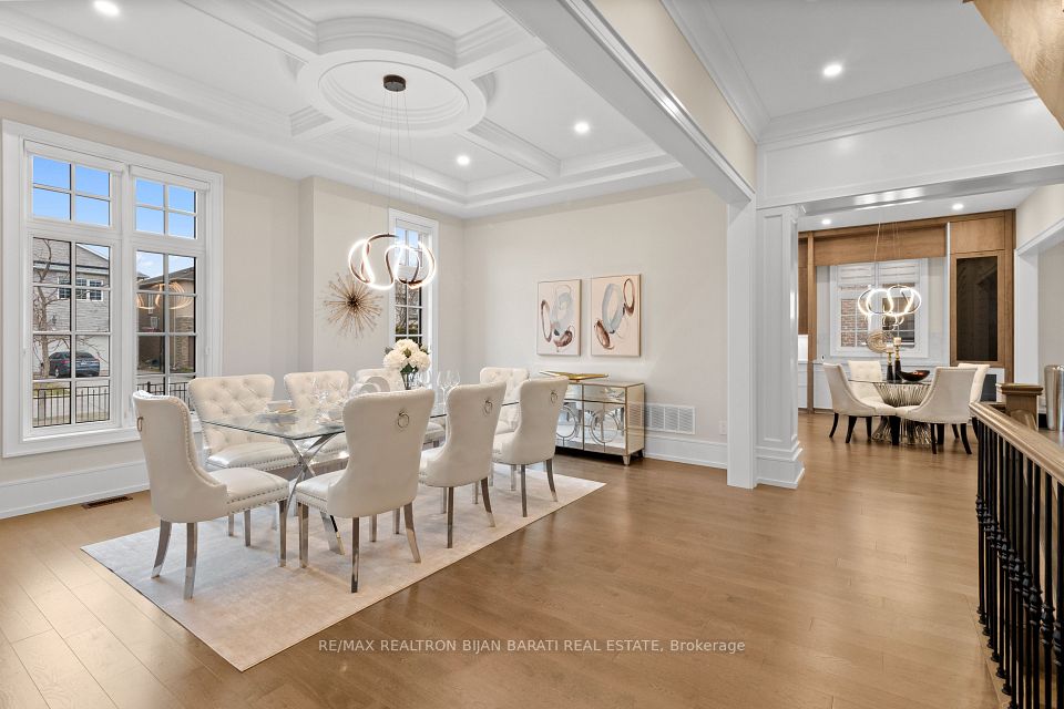 29 Ballyconnor Court, Toronto, ON M2M 4C6 9