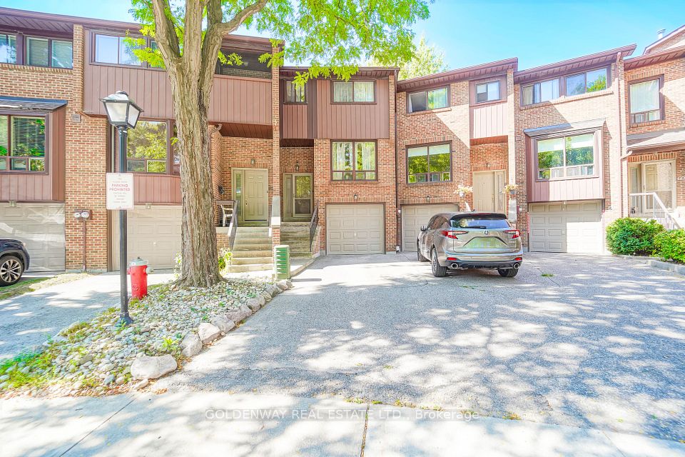 65 Wagon Trailway, Toronto, ON M2J 4V4 2