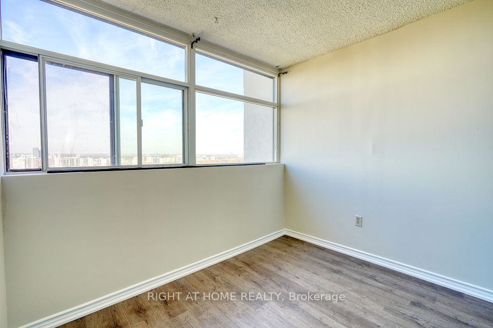 100 Antibes Drive 2508, Toronto, ON M2R 3N1 9