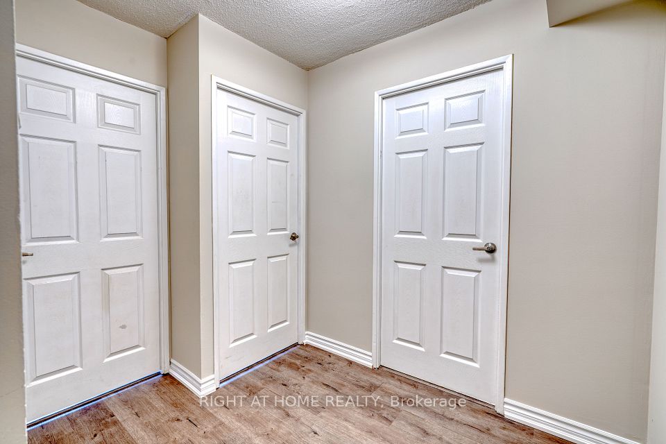 100 Antibes Drive 2508, Toronto, ON M2R 3N1 17