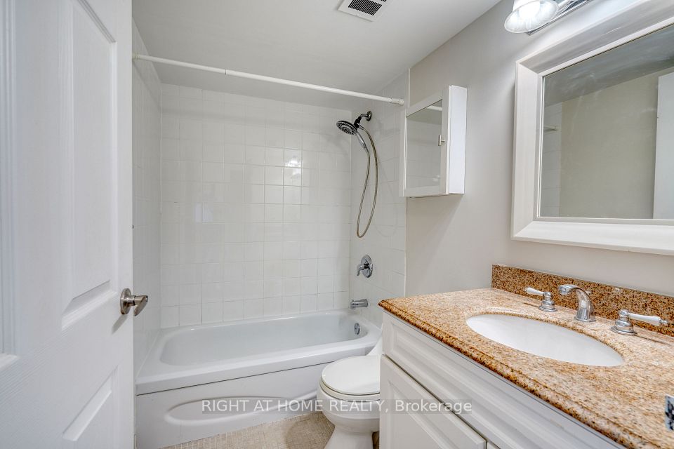 100 Antibes Drive 2508, Toronto, ON M2R 3N1 20