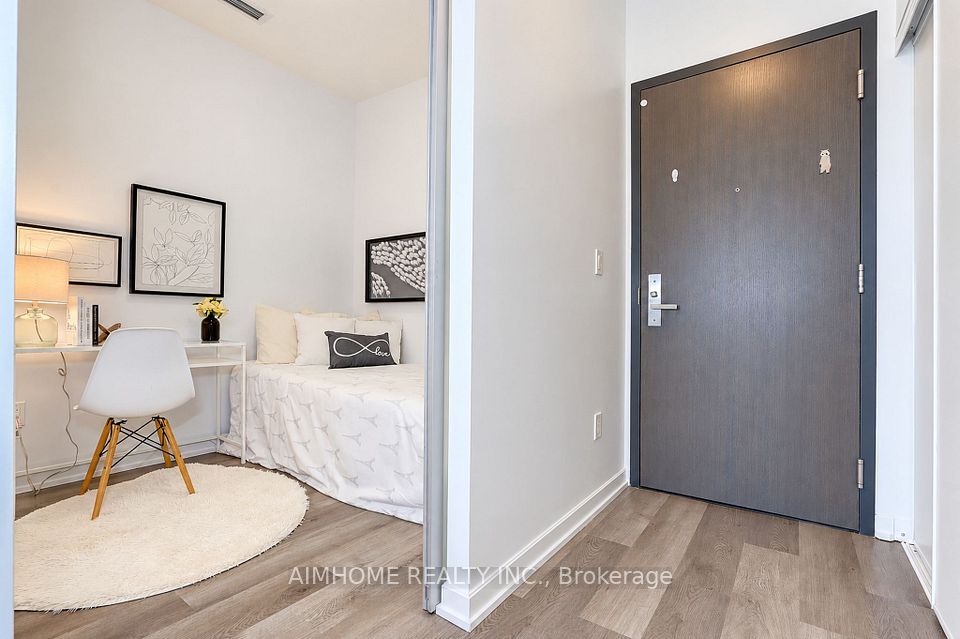 50 Forest Manor Road 2403, Toronto, ON M2J 0E3 4