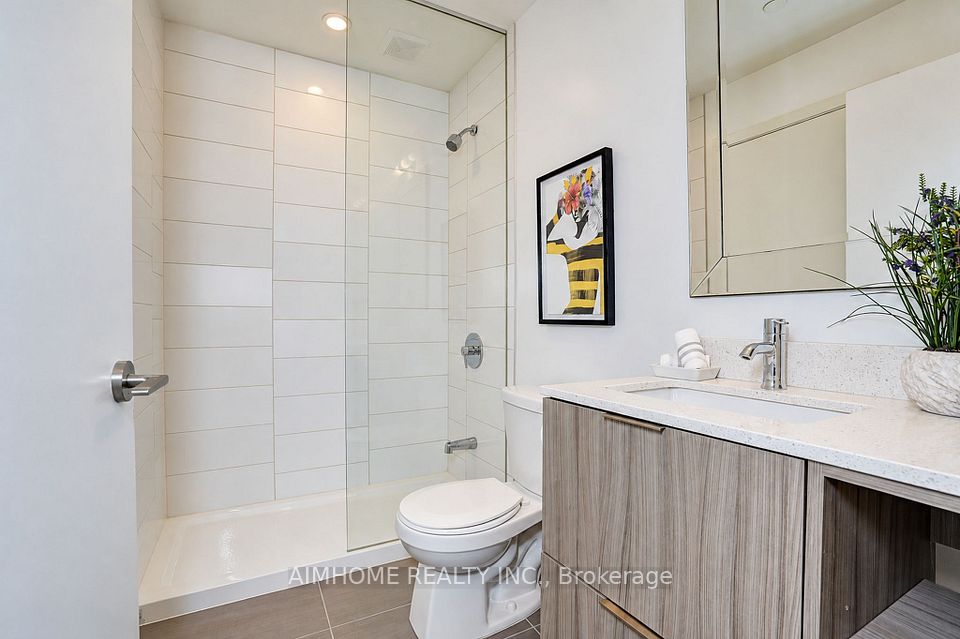 50 Forest Manor Road 2403, Toronto, ON M2J 0E3 23