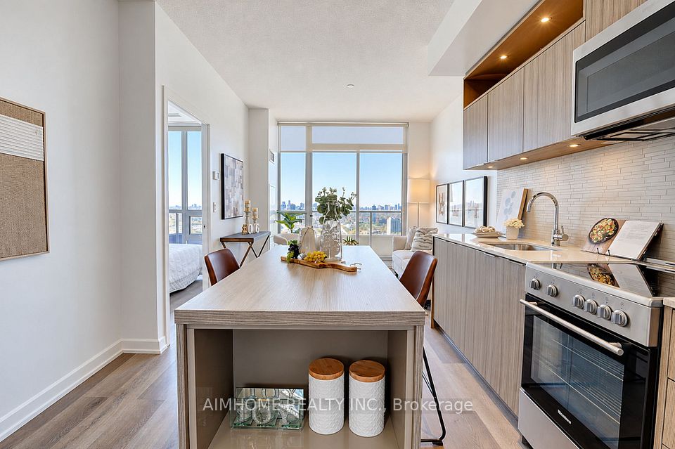 50 Forest Manor Road 2403, Toronto, ON M2J 0E3 6