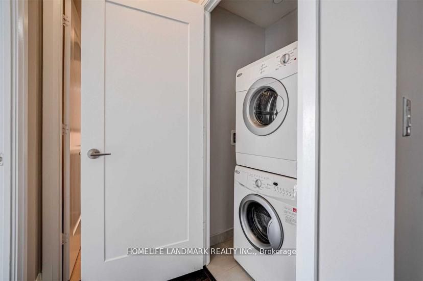 120 Harrison Garden Boulevard 611, Toronto, ON M2N 0H1 8