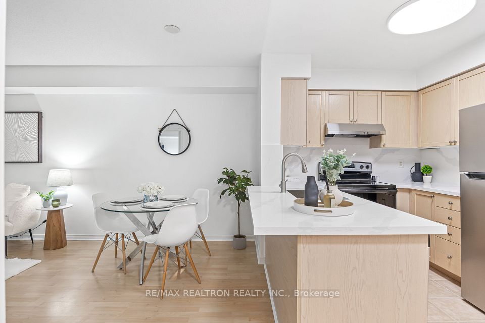 5508 Yonge Street 1606, Toronto, ON M2N 5S2 15
