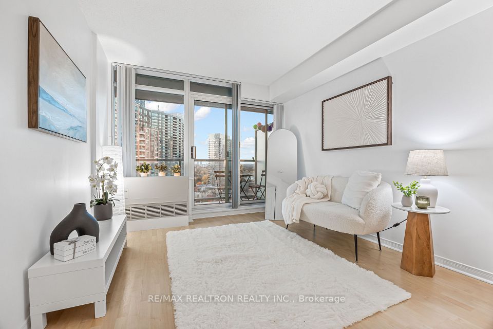 5508 Yonge Street 1606, Toronto, ON M2N 5S2 7
