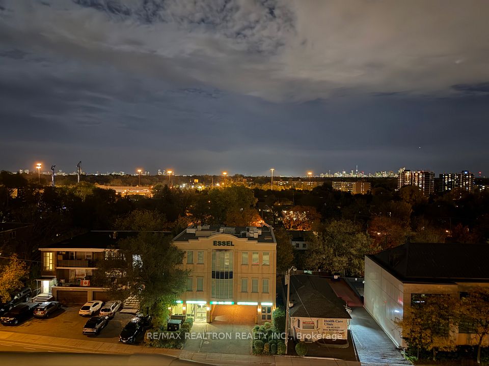 1 Clairtrell Road 808, Toronto, ON M2N 7H6 24