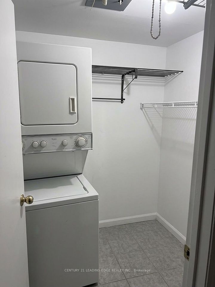1720 Eglinton Avenue E 816, Toronto, ON M4A 2X8 7