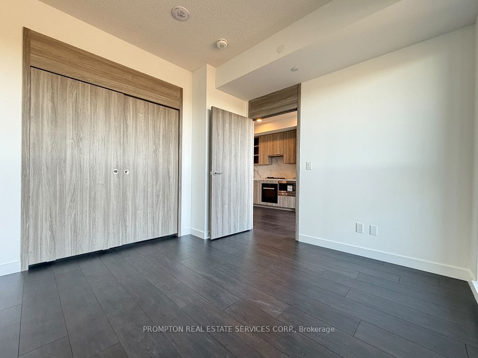 75 Billes Heights 1903, Toronto, ON M2K 0J8 17