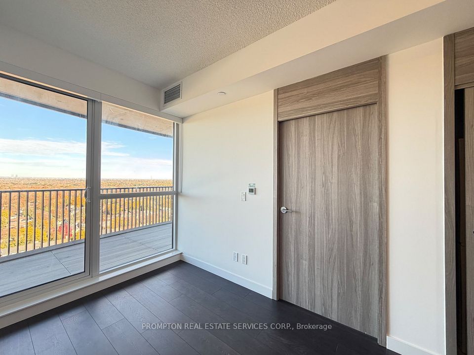 75 Billes Heights 1903, Toronto, ON M2K 0J8 11