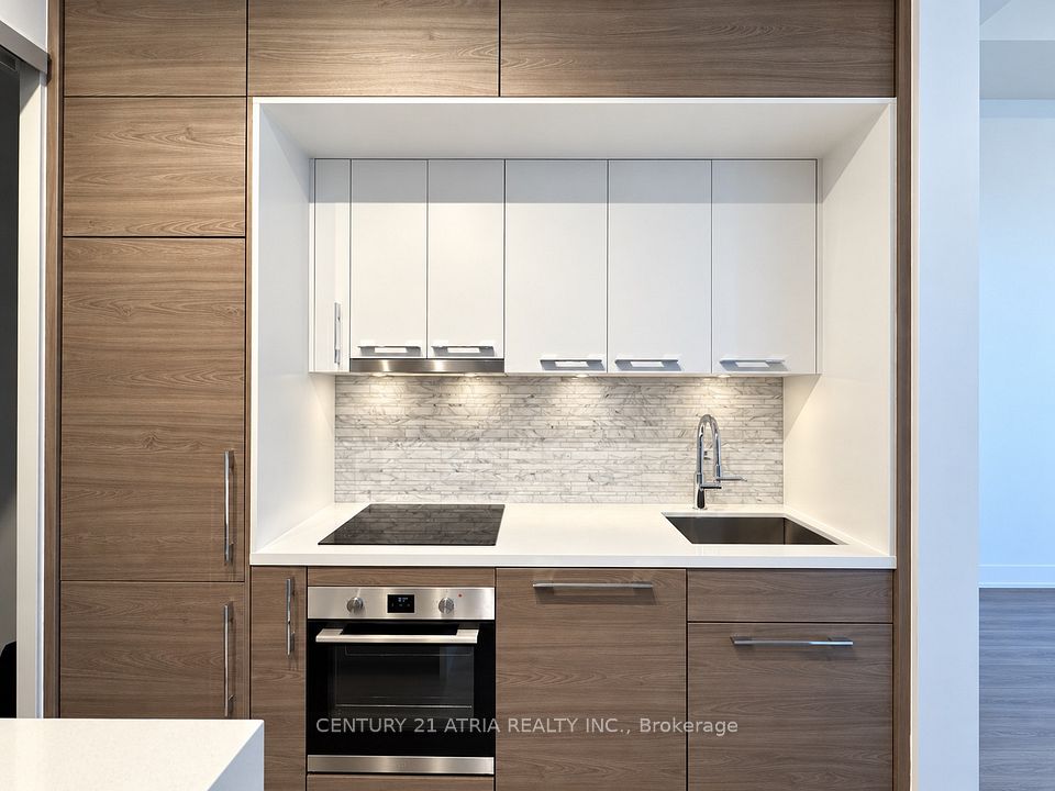29 Green Trail Court 216, Toronto, ON M2K 0J9 2