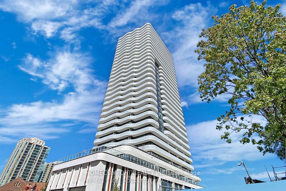 15 Holmes Avenue 2205, Toronto, ON M2N 0L4 4