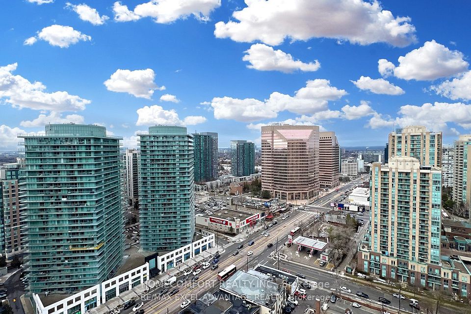 15 Holmes Avenue 2205, Toronto, ON M2N 0L4 2