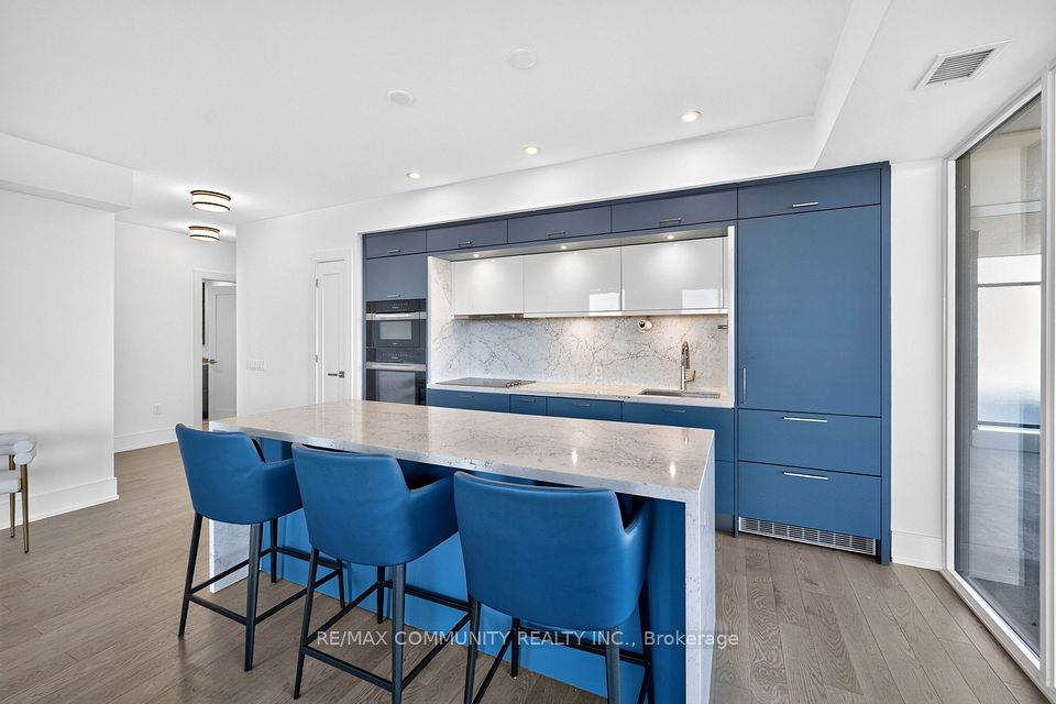 10 Inn On The Park Drive 2203, Toronto, ON M3C 0P9 19
