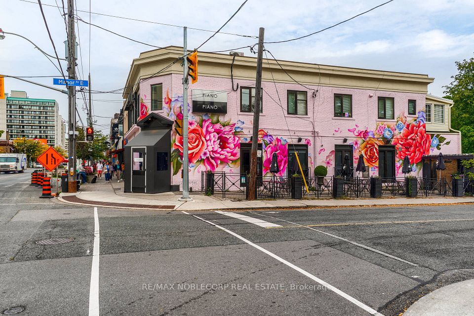 623 Mount Pleasant Road Upper A, Toronto, ON M4S 2M9