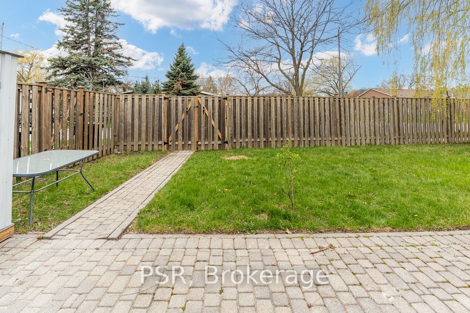 24 Skelmore Crescent Lower, Toronto, ON M3A 2G8 20