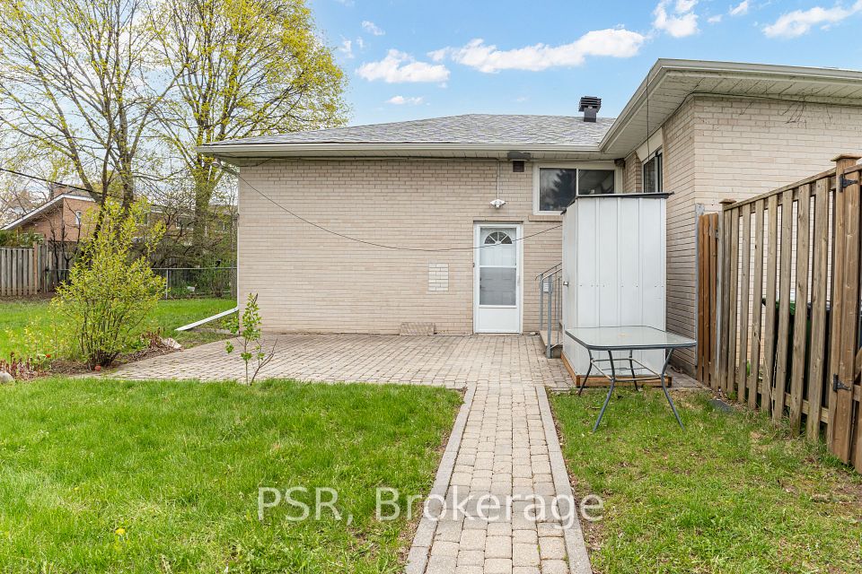 24 Skelmore Crescent Lower, Toronto, ON M3A 2G8 19