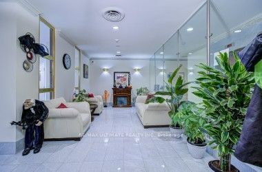 1700 Eglinton Avenue E 525, Toronto, ON M4A 2X4 8
