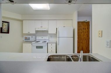 Condo Apartment at 1700 Eglinton Avenue E 525, Toronto, ON M4A 2X4