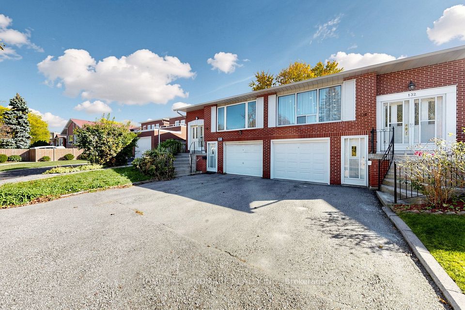 132 Chipwood Crescent, Toronto, ON M2J 3X7 2