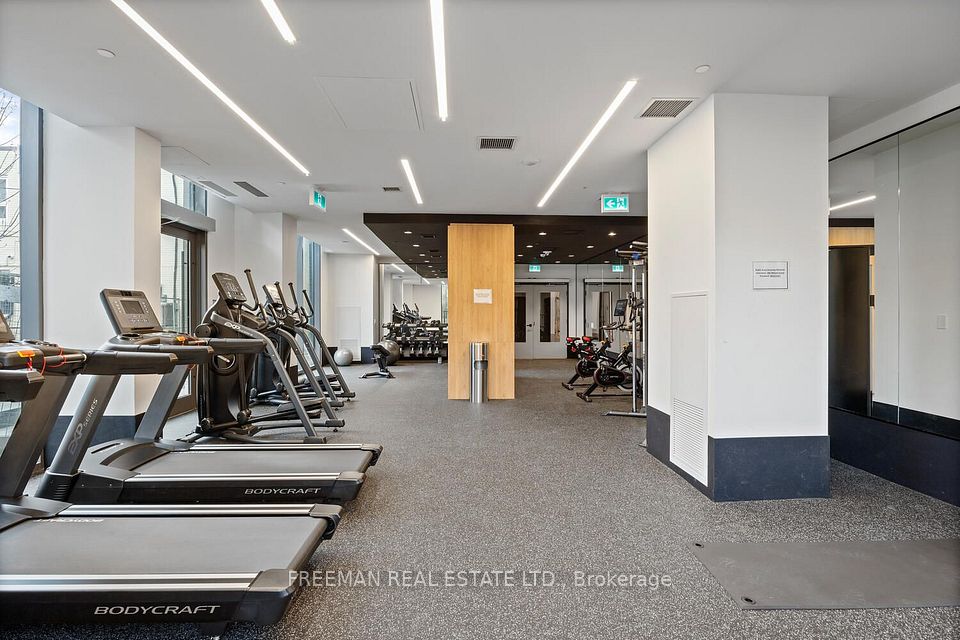 480 Wilson Avenue 1008, Toronto, ON M3H 0G1 25