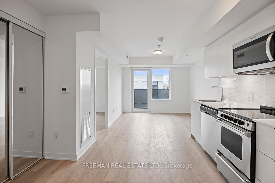 480 Wilson Avenue 1008, Toronto, ON M3H 0G1 8