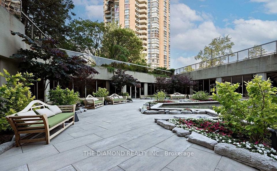 89 Skymark Drive 1111, Toronto, ON M2H 3S6 3