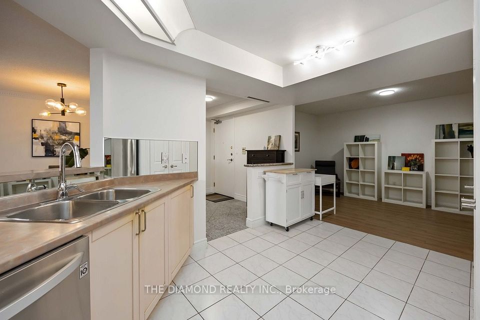 89 Skymark Drive 1111, Toronto, ON M2H 3S6 14