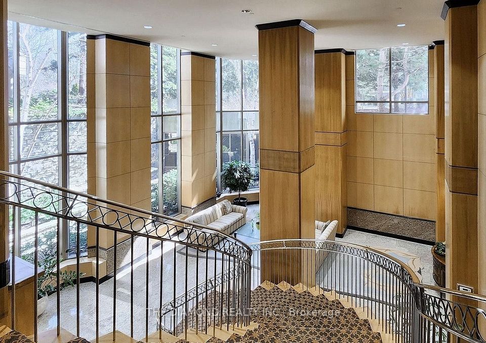 89 Skymark Drive 1111, Toronto, ON M2H 3S6 5