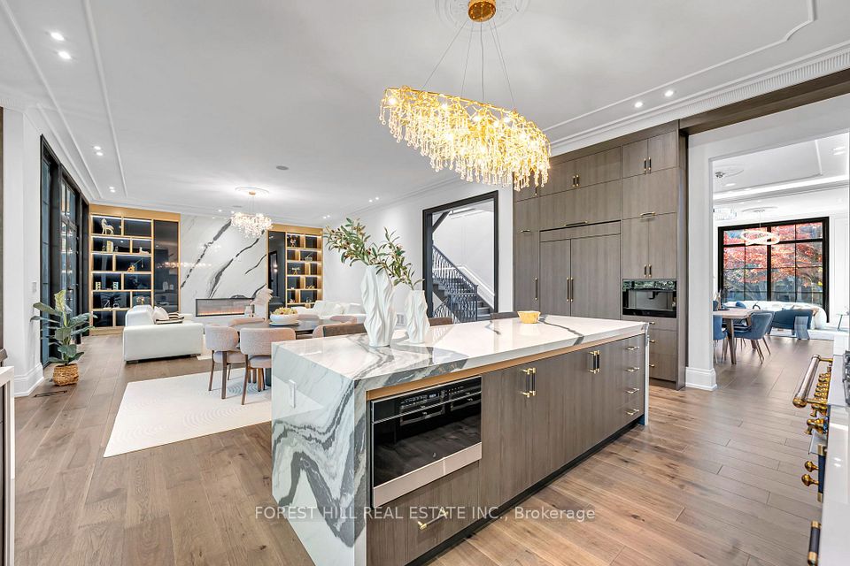 67 Montressor Drive, Toronto, ON M2P 1Z3 12