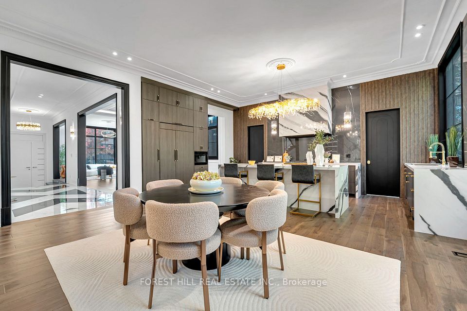 67 Montressor Drive, Toronto, ON M2P 1Z3 9