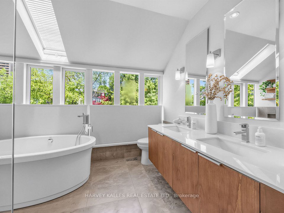285 Brunswick Avenue, Toronto, ON M5S 2M6 24