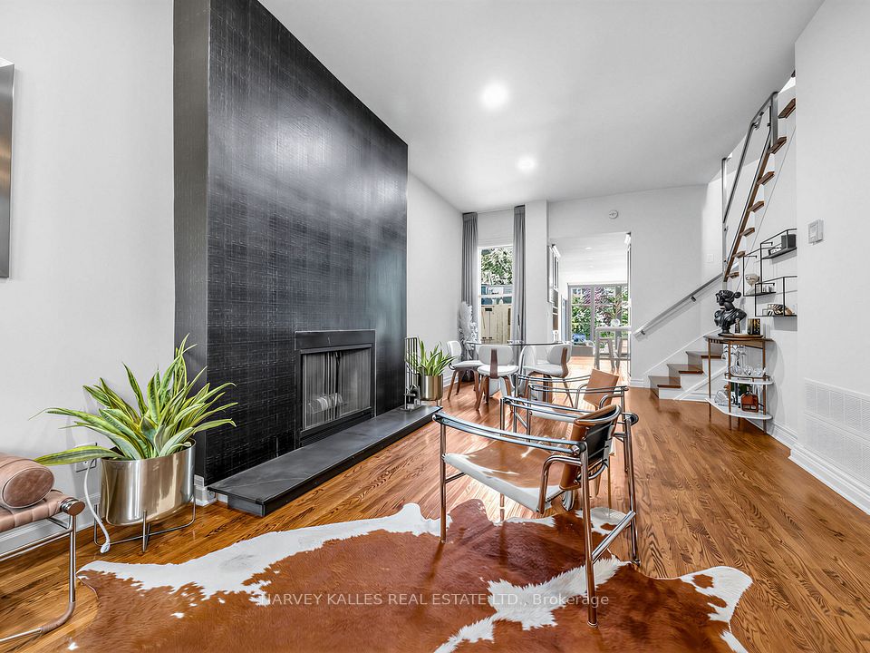 285 Brunswick Avenue, Toronto, ON M5S 2M6 5