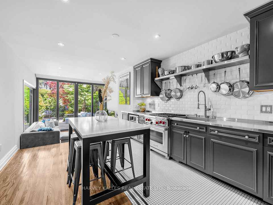 285 Brunswick Avenue, Toronto, ON M5S 2M6 10