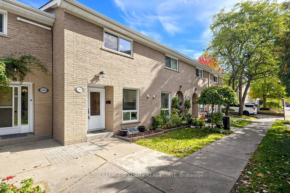 15 Liszt Gate 404, Toronto, ON M2H 1G6 2