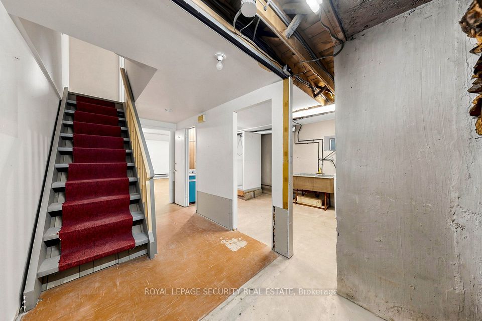 15 Liszt Gate 404, Toronto, ON M2H 1G6 24