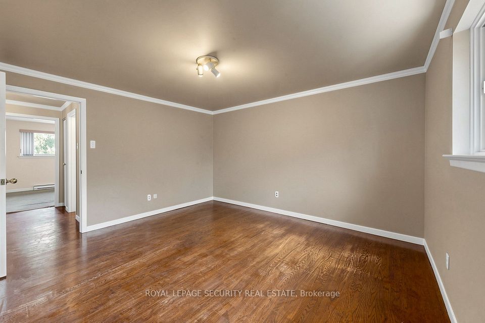 15 Liszt Gate 404, Toronto, ON M2H 1G6 19