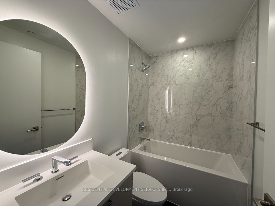36 Olive Avenue 705, Toronto, ON M2N 0M4 11
