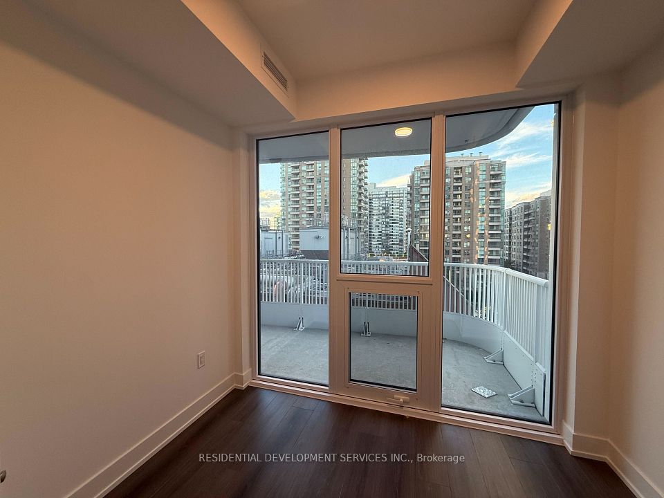 36 Olive Avenue 705, Toronto, ON M2N 0M4 7