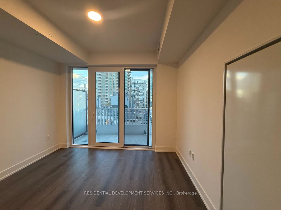 36 Olive Avenue 705, Toronto, ON M2N 0M4 12