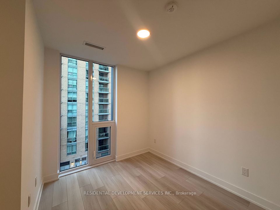 36 Olive Avenue 515, Toronto, ON M2N 0M4 9