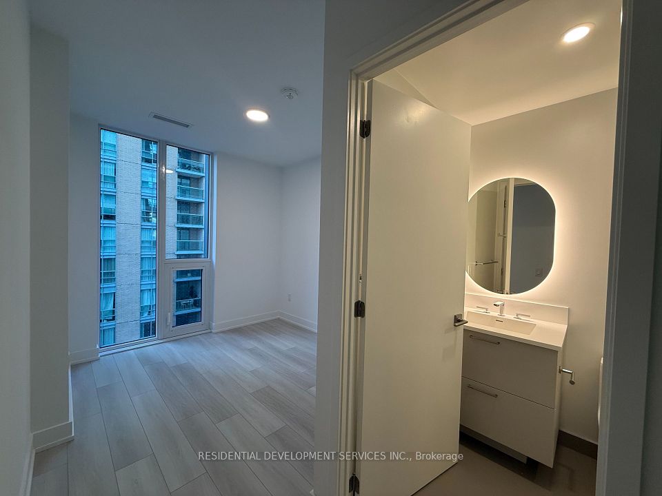 36 Olive Avenue 515, Toronto, ON M2N 0M4 8